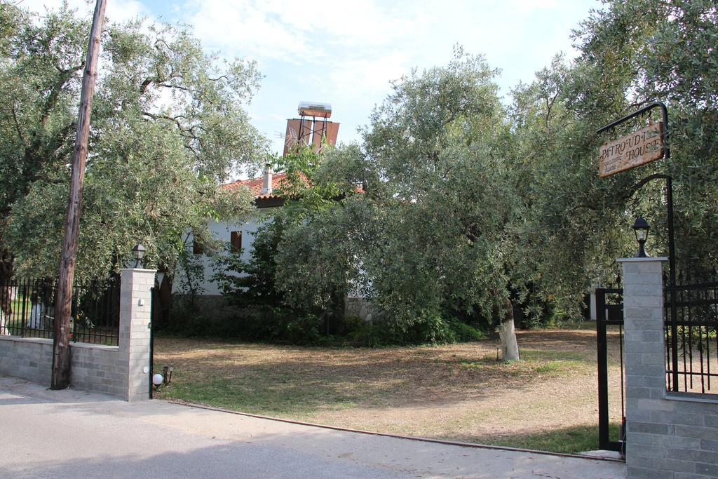 Patroudis House Apartment Skala Rachoni  Room photo