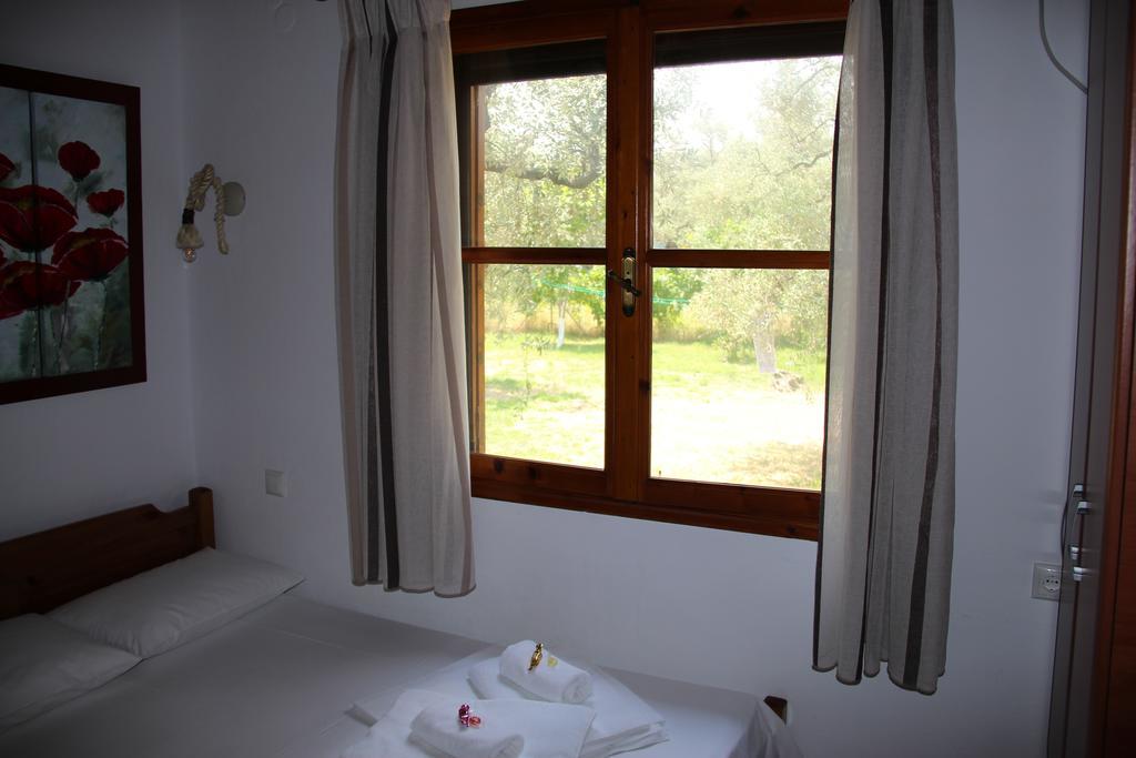 Patroudis House Apartment Skala Rachoni  Room photo